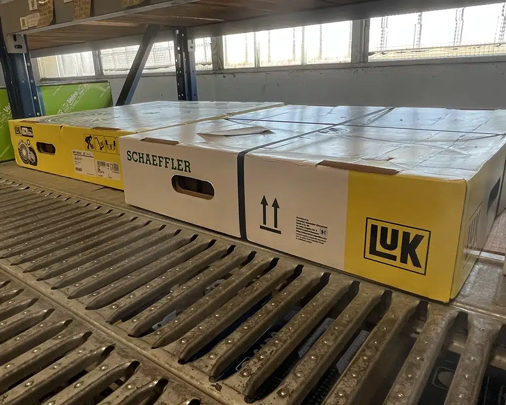 kit frizione e cambio marce per camion a Reggio Emilia