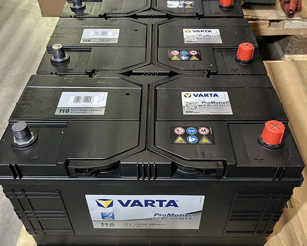 materiale di avviamento per camion a Parma