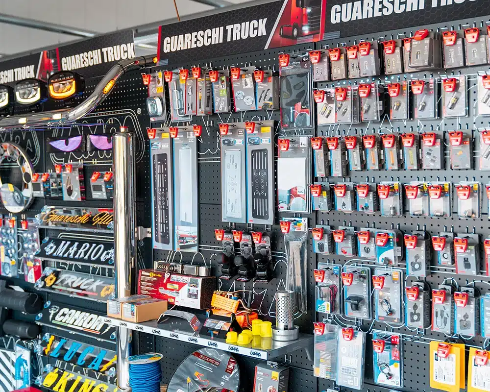 accessori-per-esterni-camion-parma