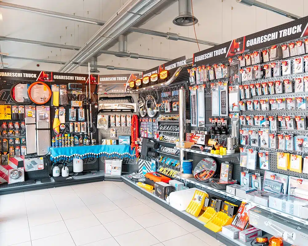 accessori-per-interni-ed-esterni-camion-parma