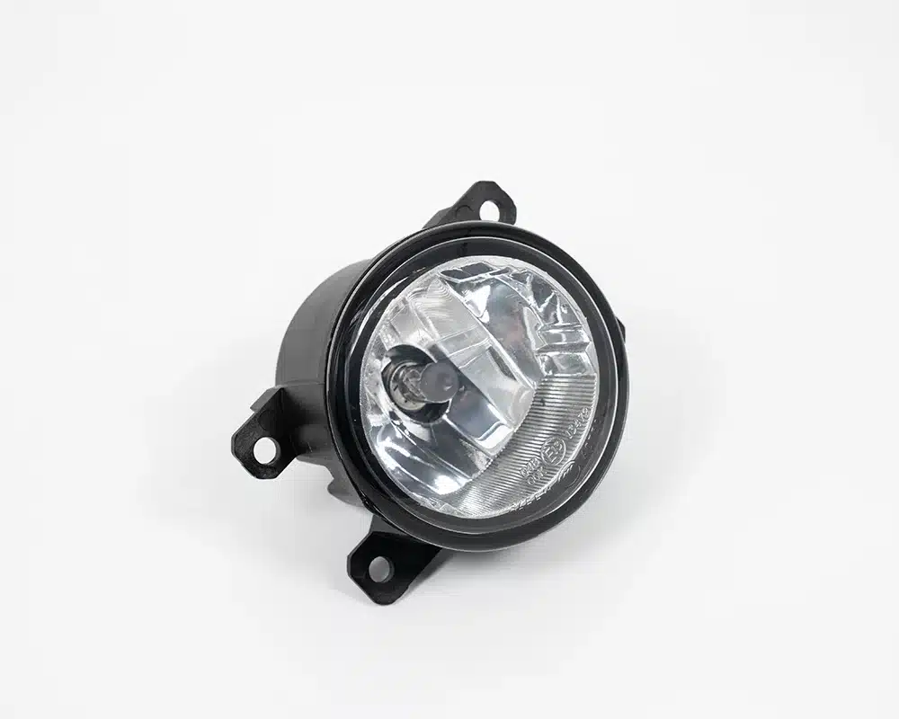 fanali-di-ricambio-per-camion-parma